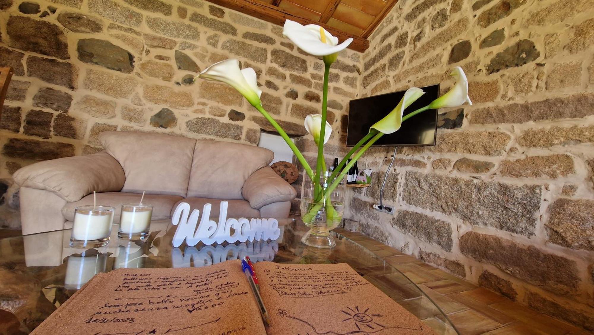 Limbara Dreaming Otel Tempio Pausania Dış mekan fotoğraf