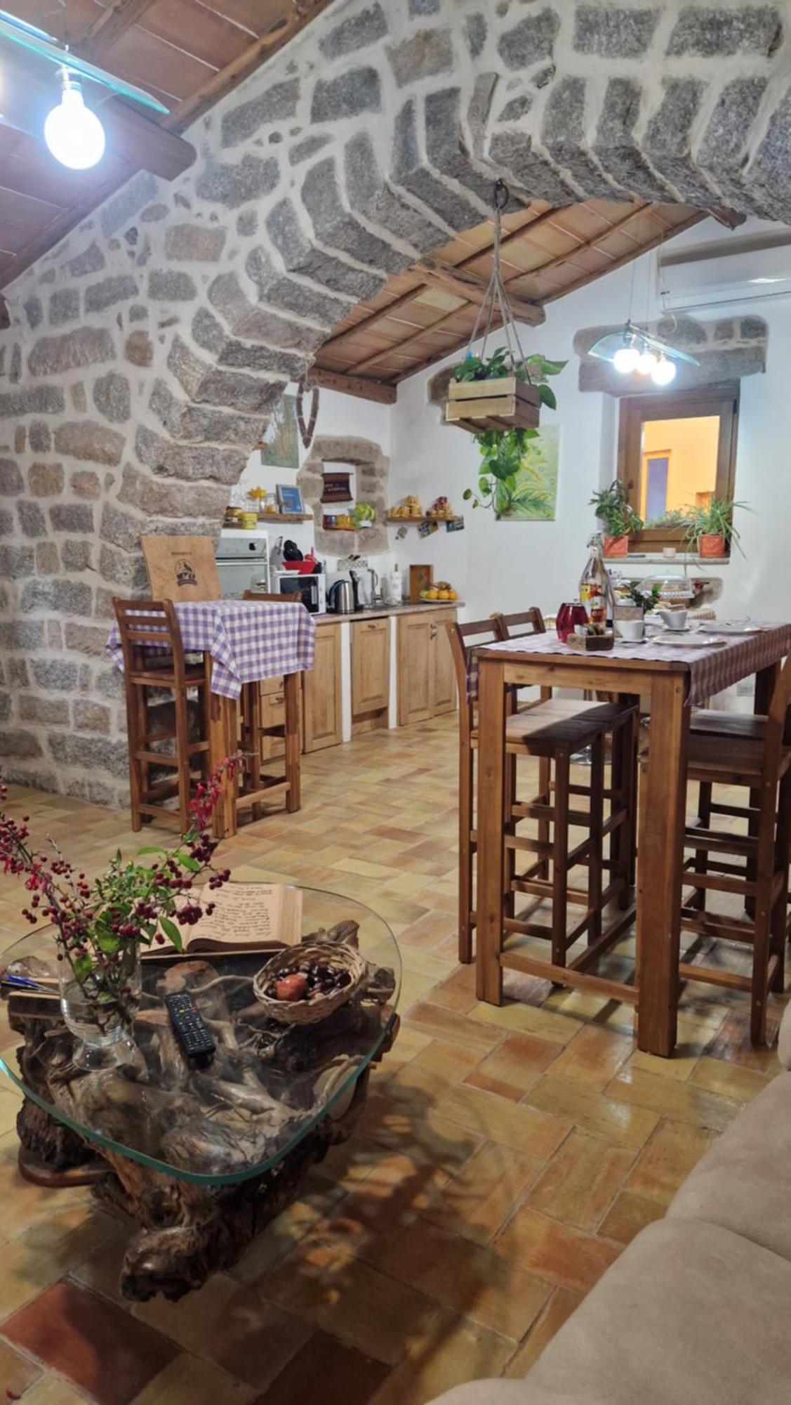 Limbara Dreaming Otel Tempio Pausania Dış mekan fotoğraf