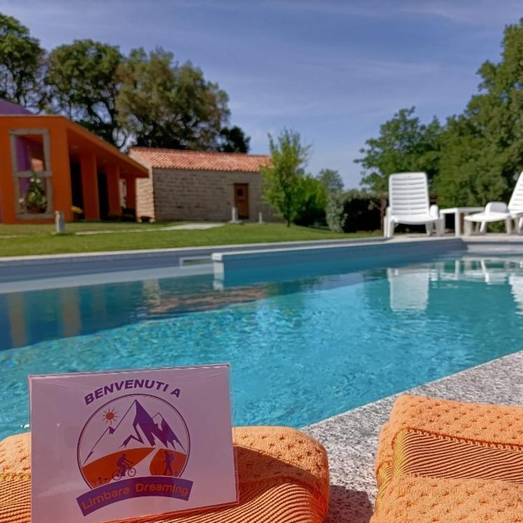 Limbara Dreaming Otel Tempio Pausania Dış mekan fotoğraf